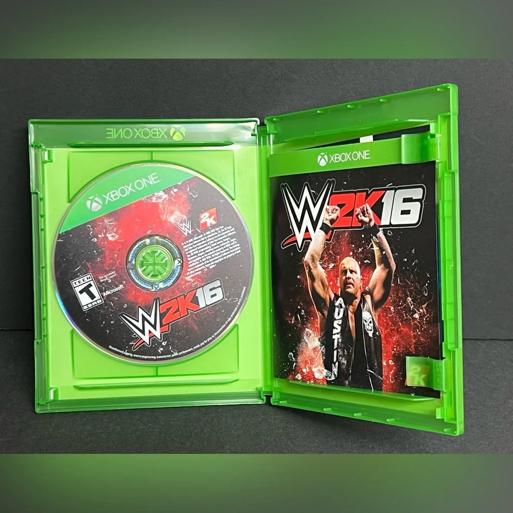 WWE 2K16 (Xbox One, 2015) Complete